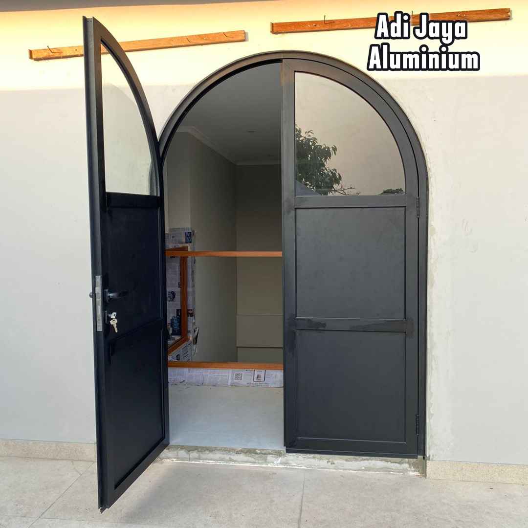 Ahli Pintu Aluminium Lengkung: Adi Jaya Aluminium