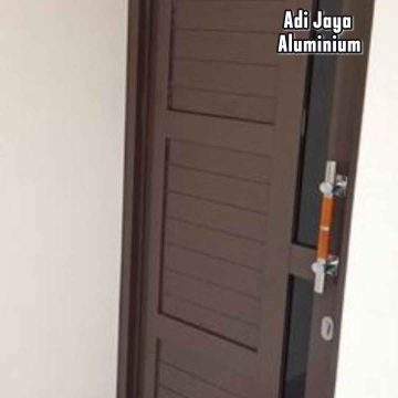 Harga jasa tukang aluminium untuk pemasangan pintu dan jendela Harga jasa tukang aluminium