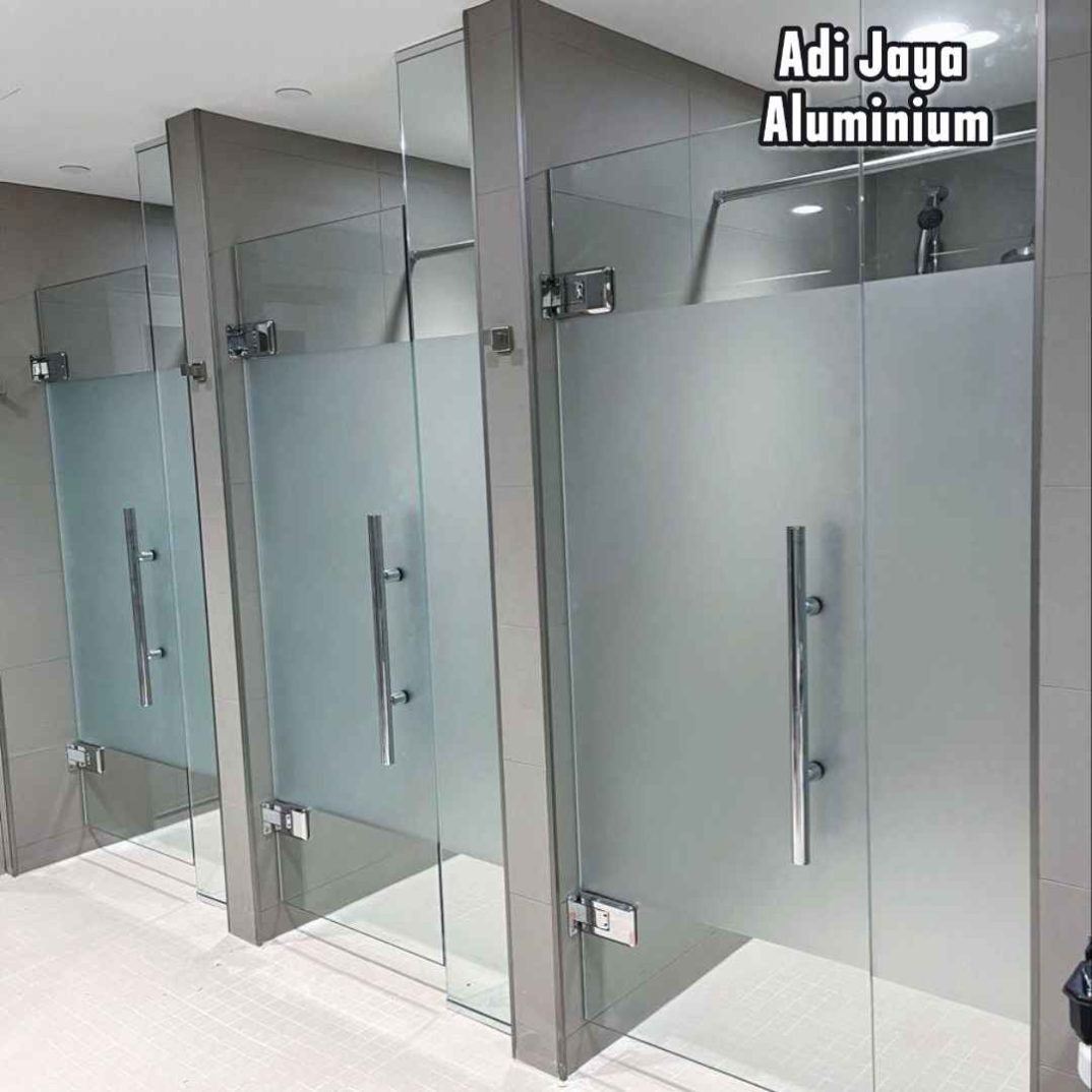 Tukang kaca profesional berpengalaman untuk kantor Bintaro Tukang kaca profesional berpengalaman untuk kantor Bintaro Jakarta.