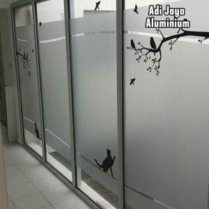 Tukang Pasang Kaca Bekasi