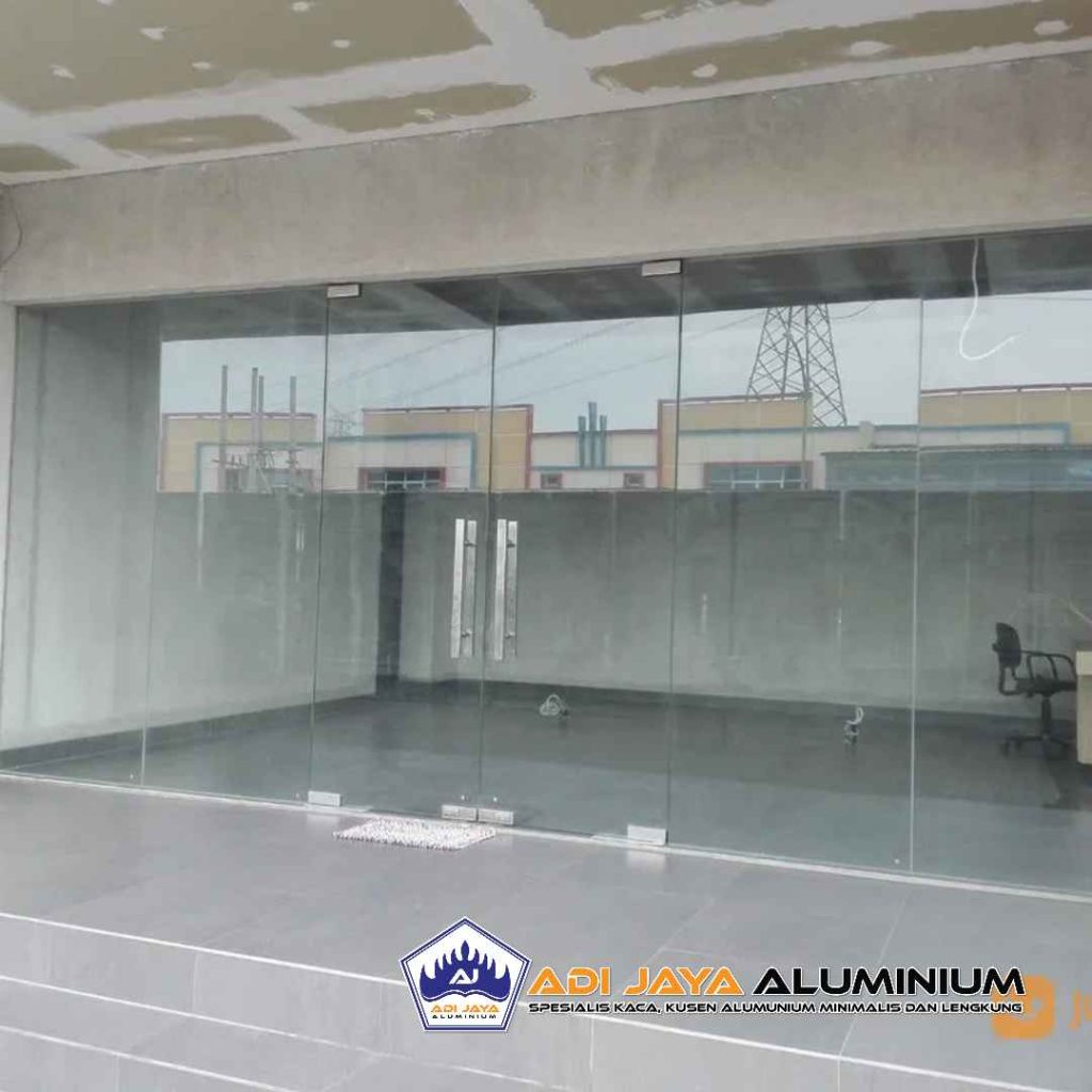 Tukang Kaca Pintu Tempered Khusus Kantor di Jakarta Barat