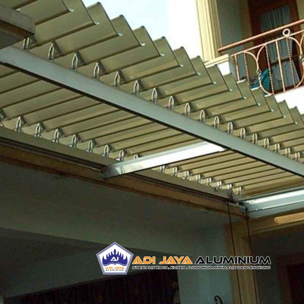 Atap Buka Tutup Aluminium: Solusi Teras Modern & Estetik