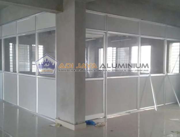 Custom Partisi Aluminium Jakarta Sekat Caffee Ruang Vip Custom Partisi Aluminium Jakarta Sekat Caffee Ruang Vip